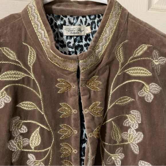 Taska Polizzi  Brown and Gold Blazer with Elegant Design embroided - Picture 4 of 6